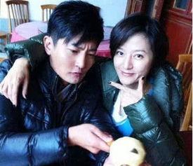 郭京飞吃瓜娱乐完整版,全程笑料不断,明星幕后趣事曝光